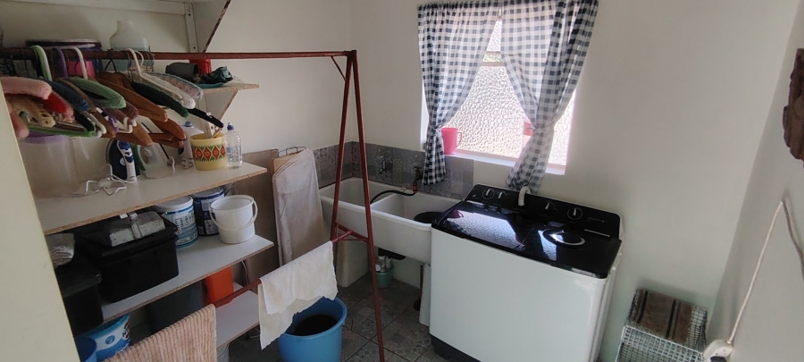 3 Bedroom Property for Sale in Flamwood North West